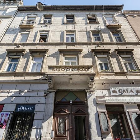 Serendipity Apartment Budapest Eksteriør billede